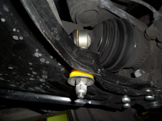 Poly Sway Bar Bushes..jpg