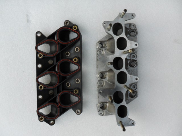 Lower and Centre Inlet Manifolds.JPG