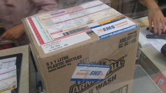 Parcel to UK.jpg