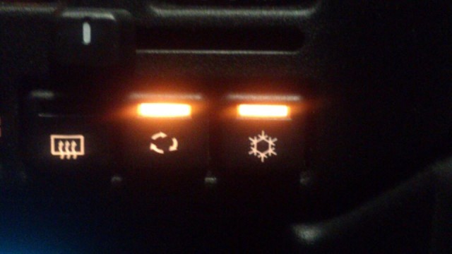 80921 Km Air Con Lights.jpg